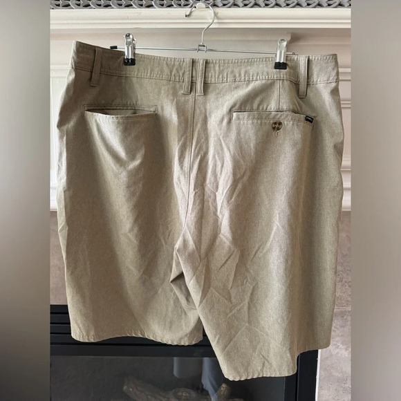 O’Neill RESERVE HEATHER 21" HYBRID SHORTS Khaki Sz 38 - Picture 4 of 12